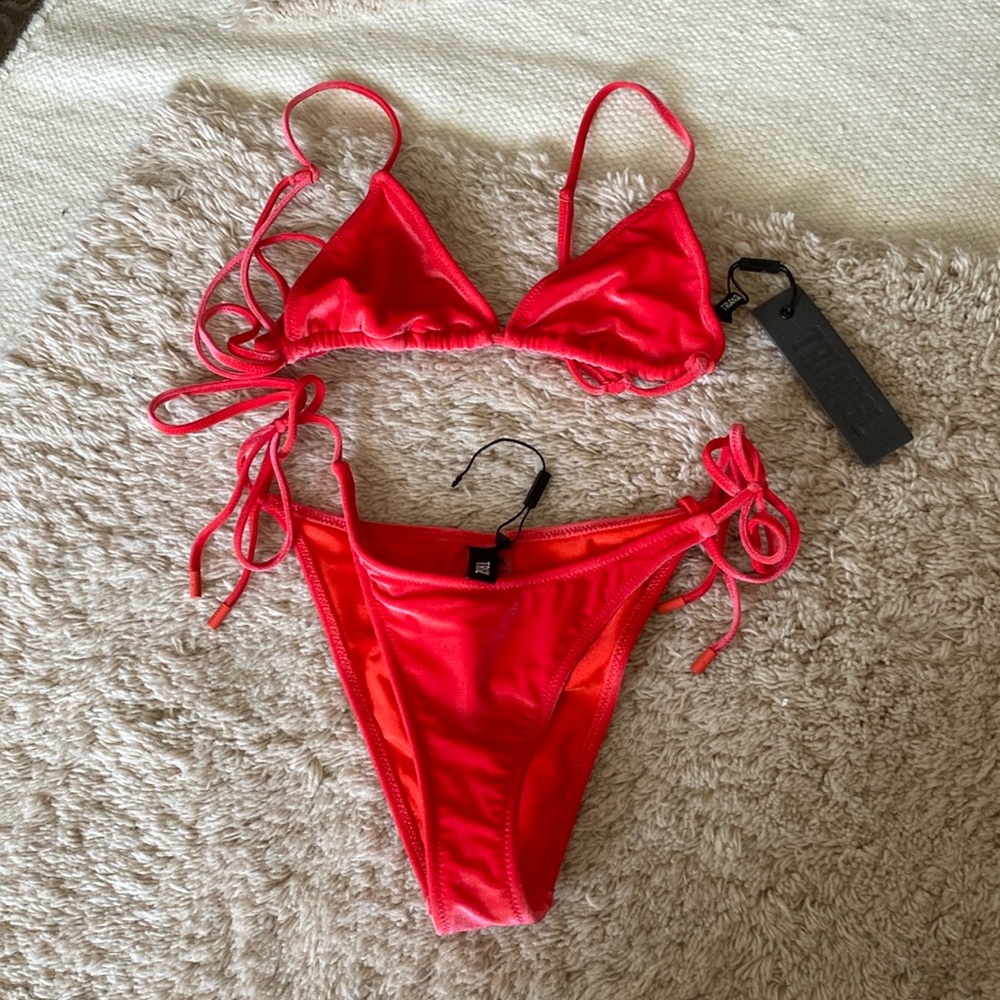 Triangl vala bikini